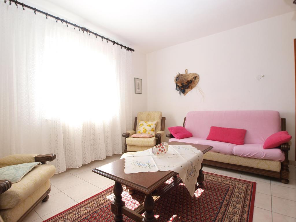 Apartment Luisa 1437 Peruški Exteriér fotografie