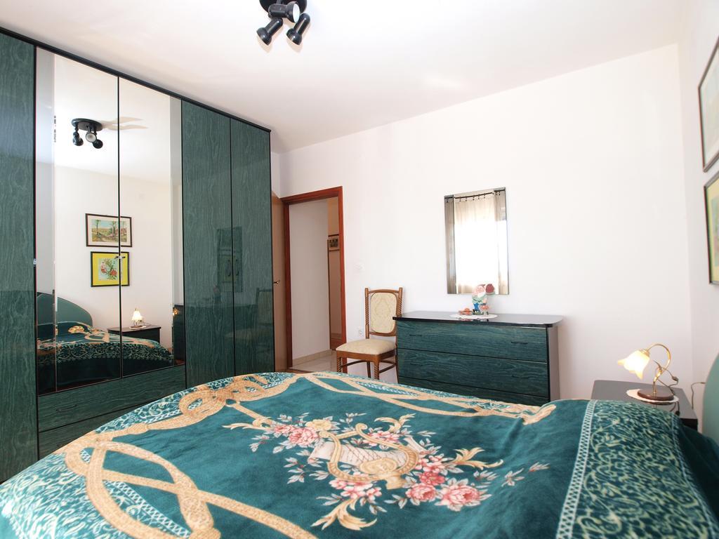Apartment Luisa 1437 Peruški Exteriér fotografie