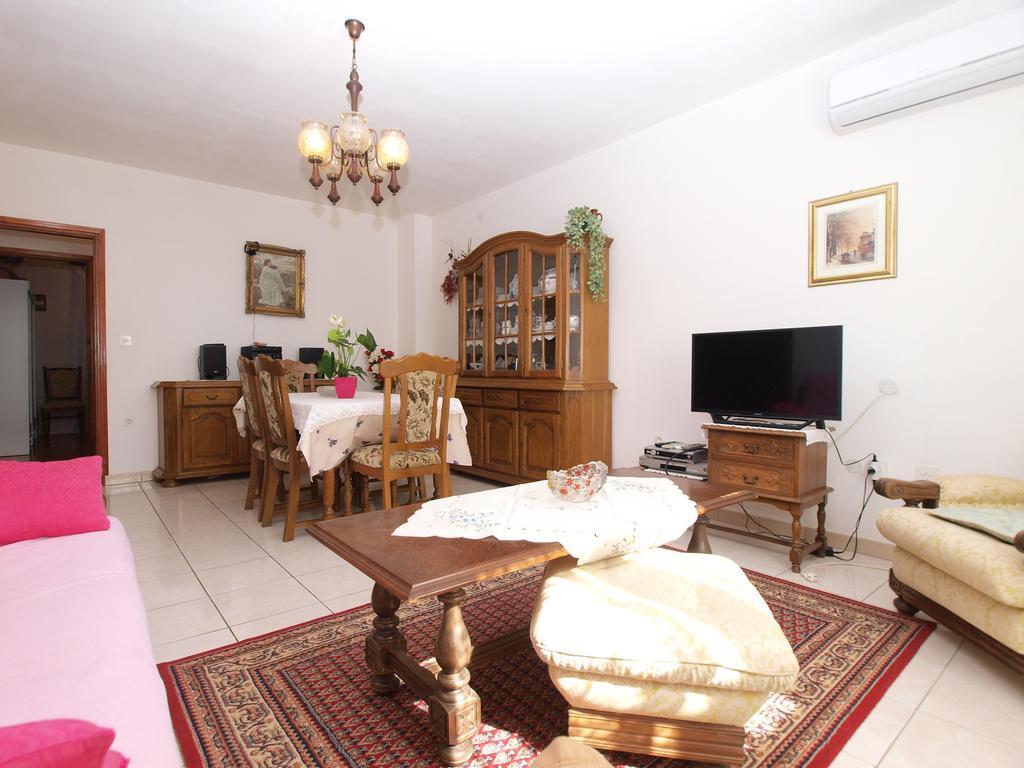 Apartment Luisa 1437 Peruški Exteriér fotografie