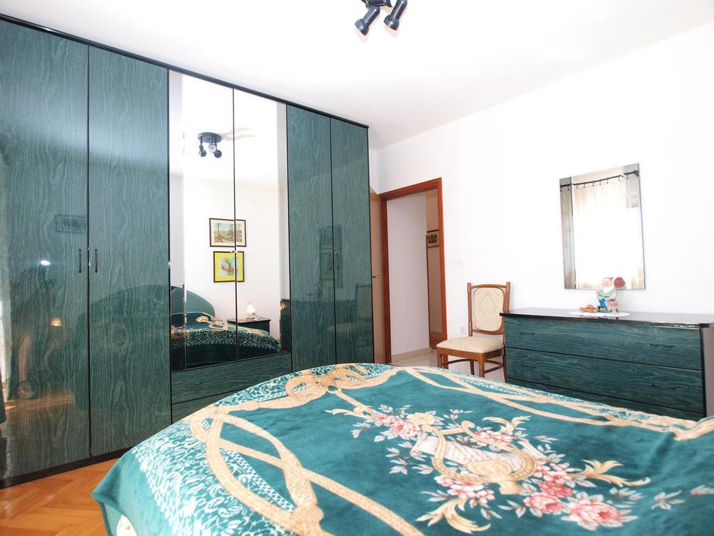 Apartment Luisa 1437 Peruški Exteriér fotografie