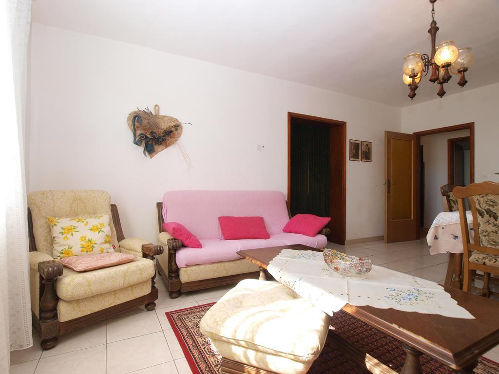 Apartment Luisa 1437 Peruški Exteriér fotografie