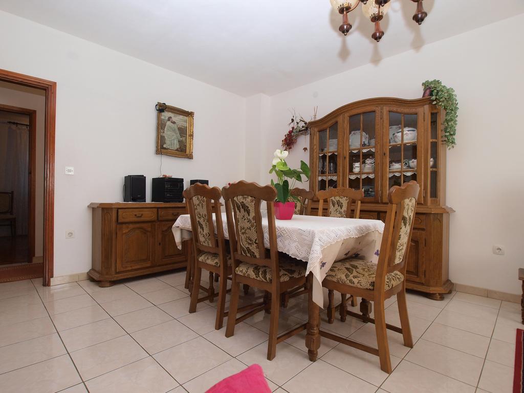 Apartment Luisa 1437 Peruški Exteriér fotografie