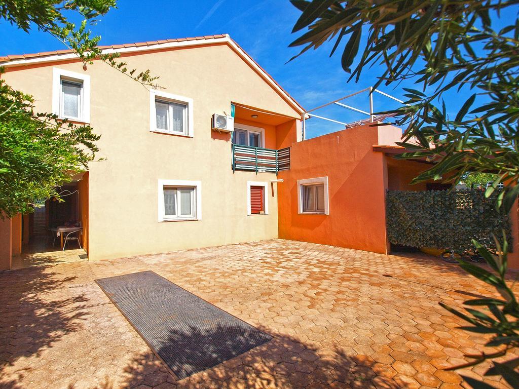 Apartment Luisa 1437 Peruški Exteriér fotografie