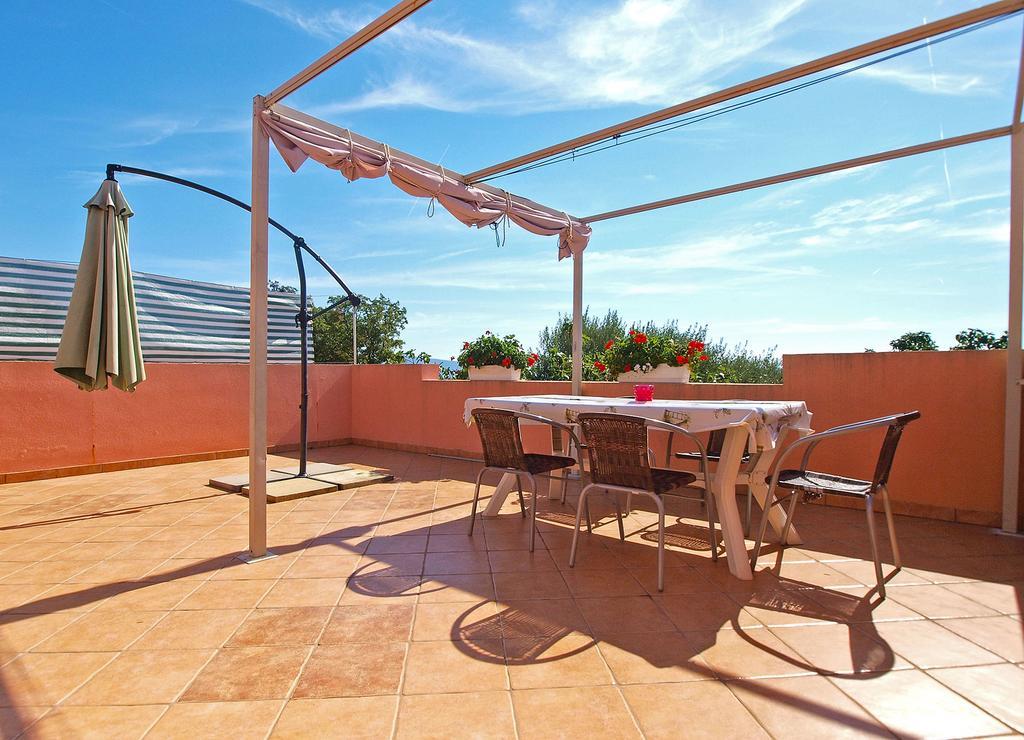 Apartment Luisa 1437 Peruški Exteriér fotografie